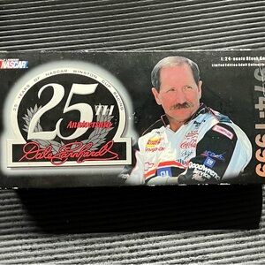 Dale Earnhardt NASCAR 25th
Anniv Winston Cup 1:24
Scale Collectors Lim Edition